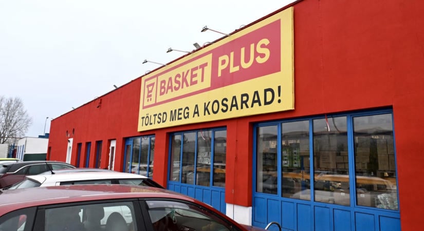 Bezárt a budapesti orosz szuperdiszkont, a Basket Plus