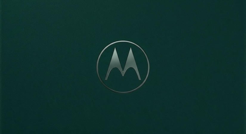 Ilyen lesz a Motorola széles kialakítású hajlítható mobilja