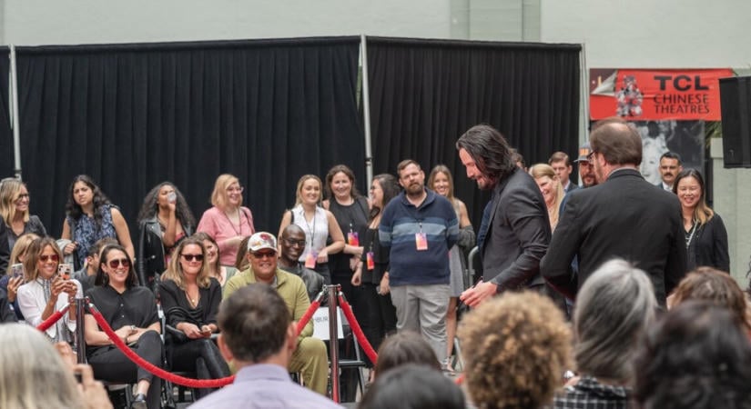 Keanu Reeves 18 évvel ezelőtti sci-fi bukása váratlanul óriásit lépett előre