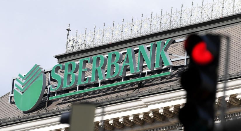 Magyarországról már kivonult a háború következményeként, most ukrán drónzápor zúdult rá: találat érte Oroszország legnagyobb bankját – ez rosszabb lehet, mint a szankciók