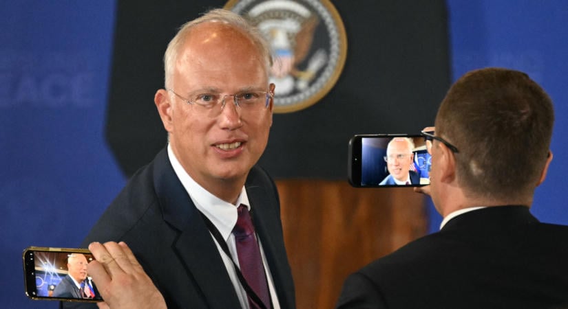 Történelmi pillanatnak nevezi a Kreml a Graham-szankciók amerikai felfüggesztését