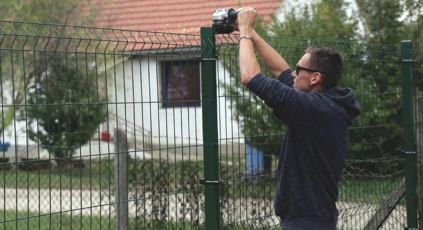A mulatós zene, a leskelődés és a reggeli köhögés vitte a prímet – kitálaltak a TEOL olvasói
