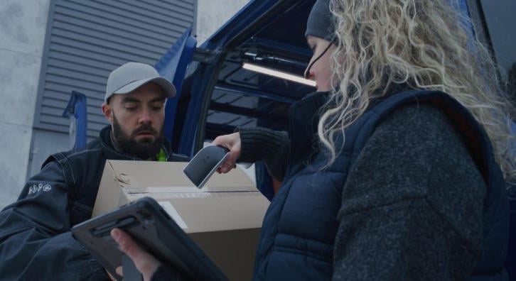Novembertől drágul az EU-n kívüli csomagok kezelése