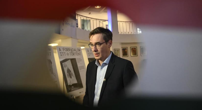 Újra ledöntik Sztálin szobrát Budapesten