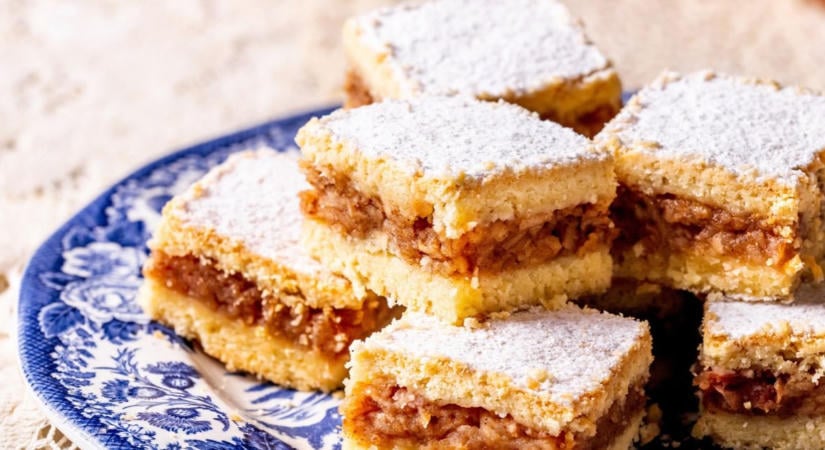 Omlós almás pite, ahogy a nagyi készítette – Egy titkos hozzávalótól lesz igazán finom ez az őszi sütemény