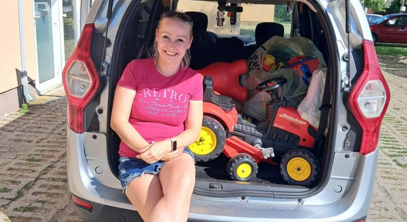 Évek óta másokon segít a Beziben élő Tóth Zsuzsa: tonnaszám gyűjti az adományokat