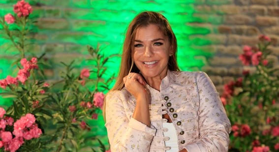 Dér Heni nem fél a konfliktusoktól: Felkészült arra, ha fia nem tartja majd jó anyának