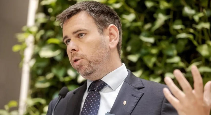 Vitézy: a Swietelsky építheti át az Almásfüzitő–Komárom szakaszt