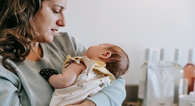 Górcső alatt a kisgyerekesek – Ellenőrzik a gyermeknevelési támogatást