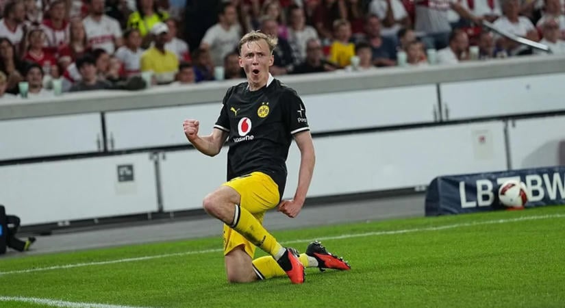 Nyert Stuttgartban, és élre állt a Dortmund