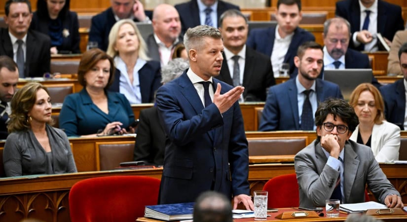 Magyar Péter: a fideszesek ne fenyegessék a civileket, mert ők nem loptak közpénzt, így félnivalójuk sincs