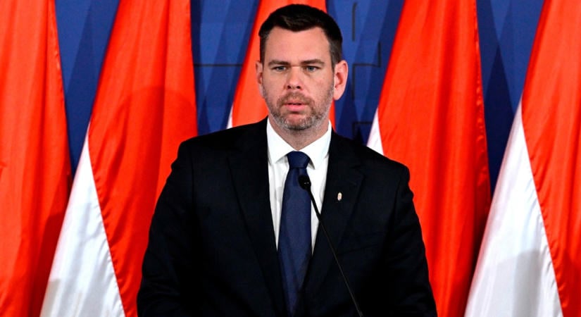 Vitézy Dávid: felmondható az autópálya-koncesszió, új lehetőség nyílt