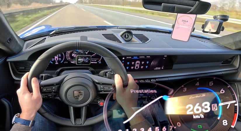 Ahogy a 911 Turbo S gyorsul, az maga a színtiszta őrület