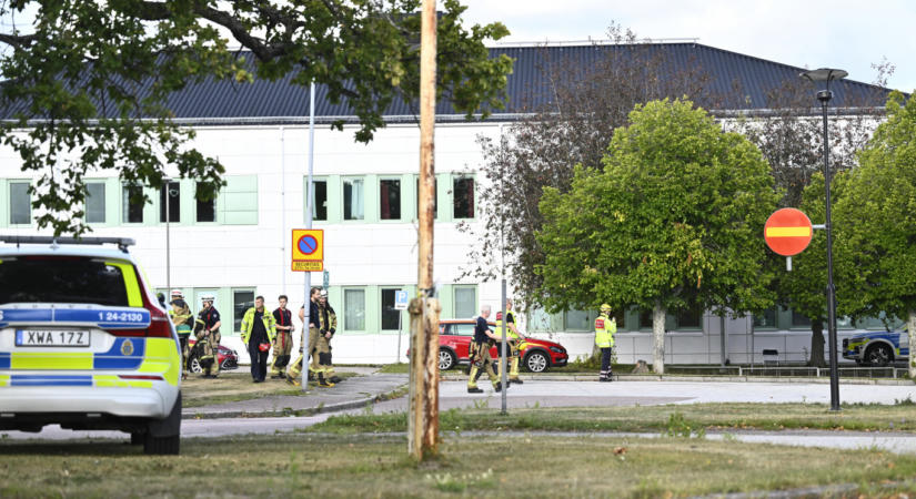 Egy 17 éves lány meghalt a pénteki svédországi iskolai támadásban
