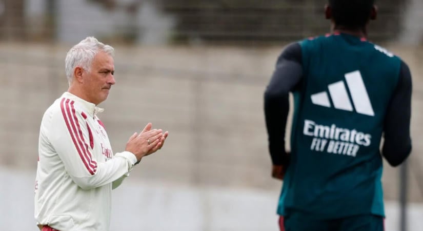 José Mourinho korábbi játékosával erősítené meg a Real Madridot