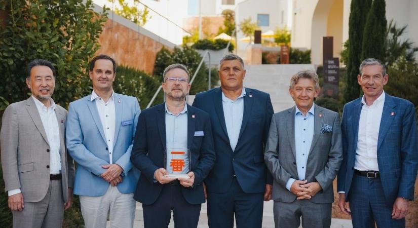 Európa élmezőnyében a kaposvári autókereskedő, tizenegyedszer lett az ország legjobbja
