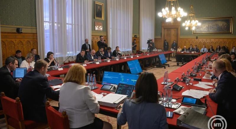 Ismét a kamarai tisztségviselők mandátumkorlátozásáról