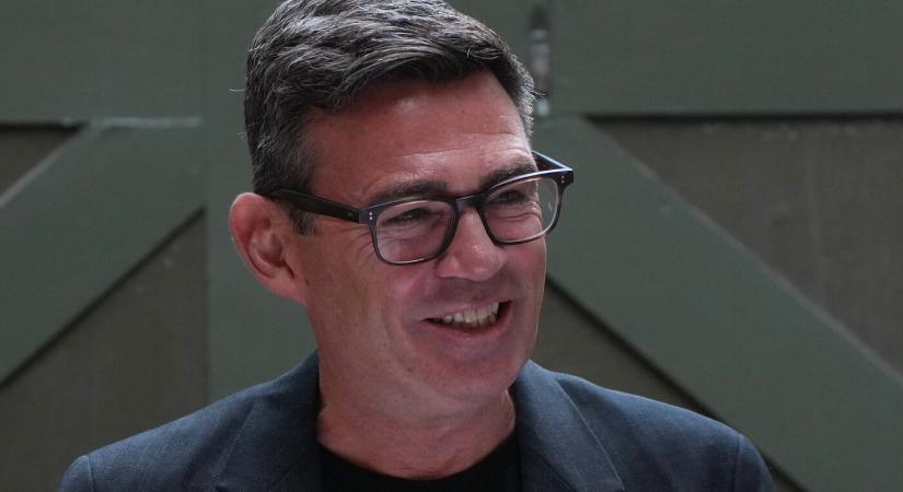 Andy Burnham a kormányzó brit Munkáspárt új vezetője