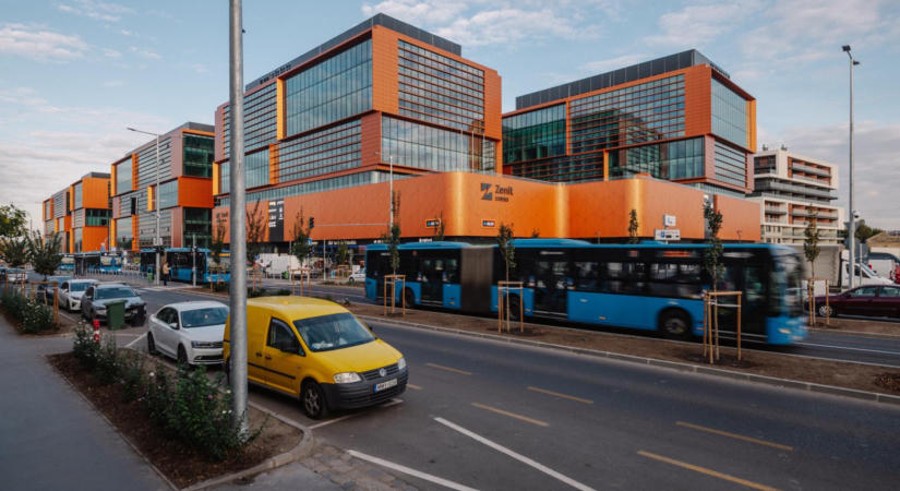 Zugló több száz milliós építményadót vetne ki a Bosnyák téri irodákra