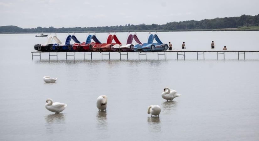 Ma délután tilos behajtani a Balaton-partra, mutatjuk, miért