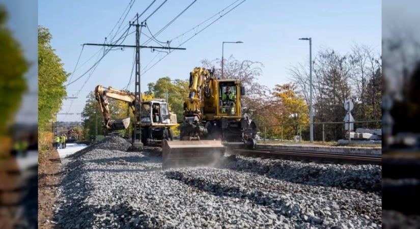 Pályafelújítás a gödöllői HÉV vonalán: november elejéig pótlóbuszok járnak