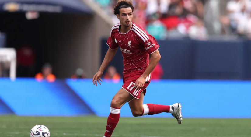 Távozik az FC Liverpool balhés sztárja, aki Szoboszlaival veszekedett
