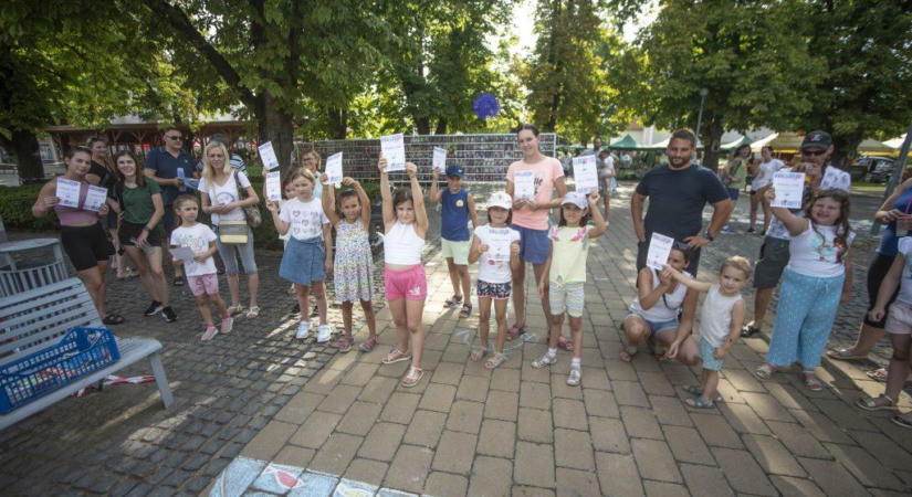 “Életre kelt” a szürke aszfalt Hevesen