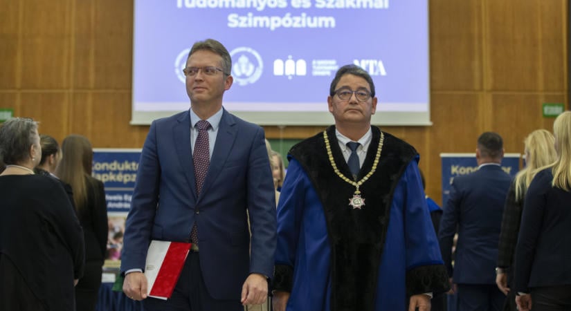 Hűtlen kezelés miatt nyomoz a rendőrség a Merkely fiú cégének adott 600 milliós Hankó-támogatás miatt