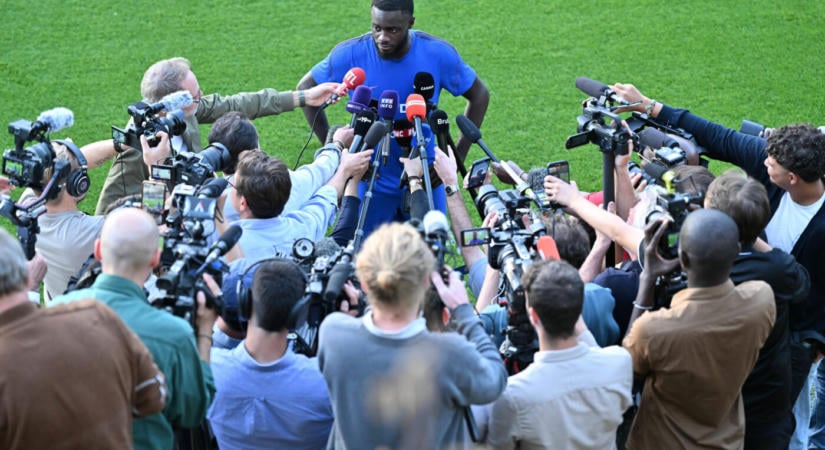 Upamecano elkerülte az Mbappé–Dembélé‑vitát
