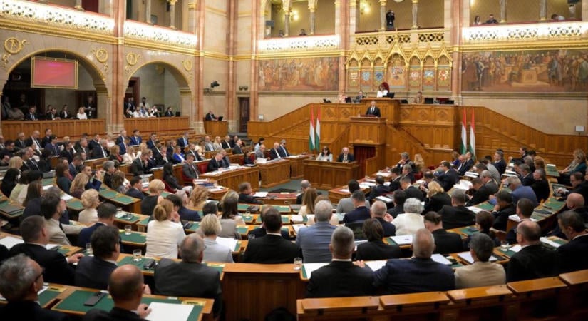 Magyar Péter kérte, hétfőn már dönthet is a parlament a mentelmi ügyekről