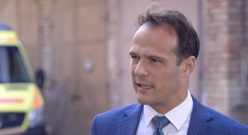 Constantinovits Miklós: Olyan mentőszolgálatot építünk, ahol első a beteg