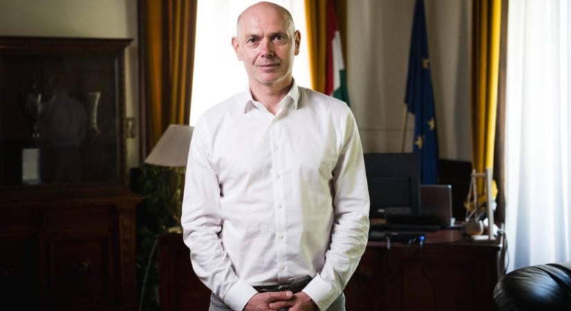 Kálnoki-Kiss Attila: Van, aki Lex Kubatovnak hívja, de nem egyes emberekre vonatkozik az összeférhetetlenségi törvényjavaslat