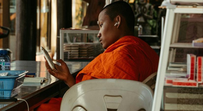 BuddhaBot – a bhutáni szerzetesek már AI-t használnak spirituális útmutatásra
