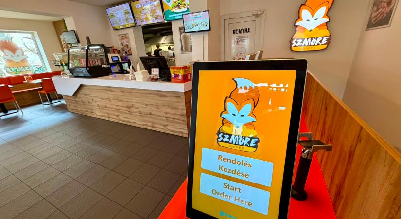 Teljesen smash burgerre váltott a debreceni Szmöre Burger