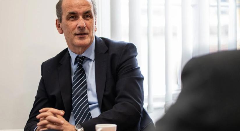 Az Országos Kórházi Főigazgatóság kórházvezetői megbízásokat vont vissza