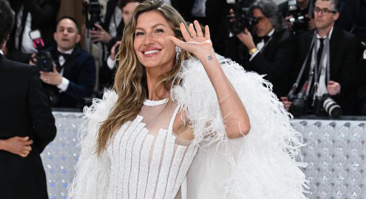Gisele Bündchen cuki fotókat mutatott ritkán látott egyéves kisfiáról