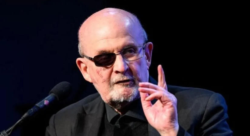 Salman Rushdie támadójára életfogytiglani börtön várhat