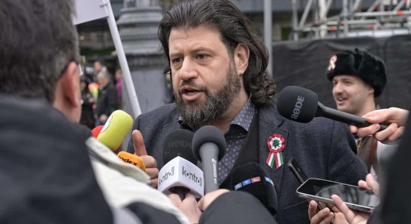 Puzsér Róbert kimondta, amit a legtöbben gondolhatnak Gulyás Gergely lemondásáról: szerinte ez Orbán Viktor meggyengülésének jele