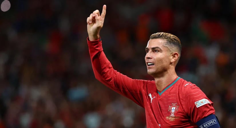 Cristiano Ronaldót felfüggesztették az edzőtábor elhagyása miatt