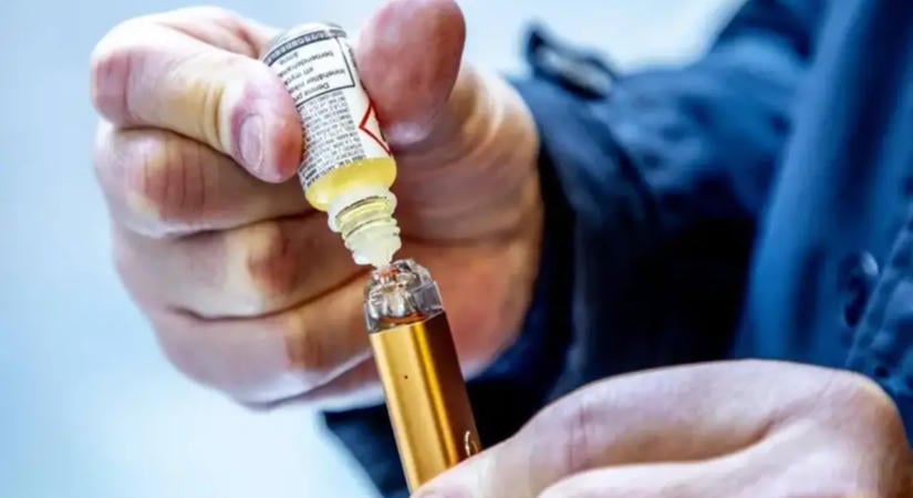 250 ezer hrivnyás bírsággal szorítanák vissza az illegális vape-folyadékok piacát Ukrajnában
