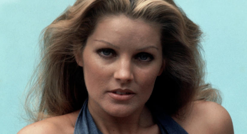 Ijesztő, mennyire megváltoztatta a plasztika Priscilla Presleyt: 81 évesen már csak árnyéka egykori önmagának a Dallas sztárja