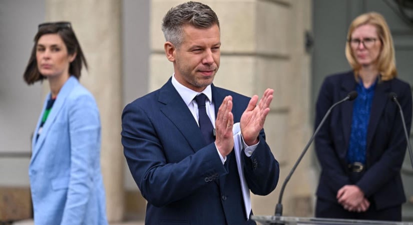 Kiszivárgott a titkos jelentés, a háttérben elismerte a Tisza-kormány: súlyos károkat okozhat Magyarországnak a "fideszes szuperhatóság" szétverése, mégis megteszik – "Káosz"