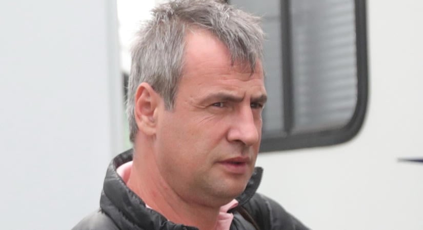 Ezzel fűti az otthonát Pindroch Csaba: most érkezett meg a téli szállítmány