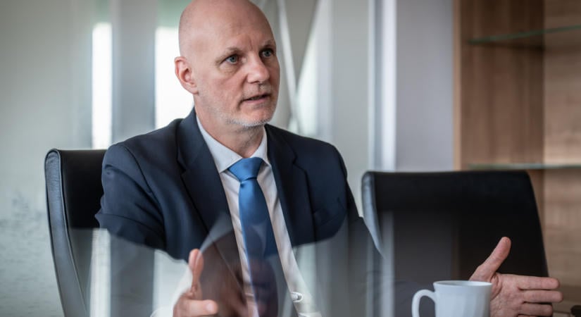 Kiderült, kit kért fel Tanács Zoltán a HUN-REN elnökének