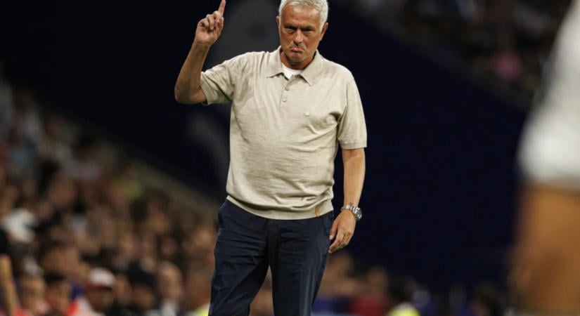 Jose Mourinho és Diego Simeone taktikai csatája a madridi derbin