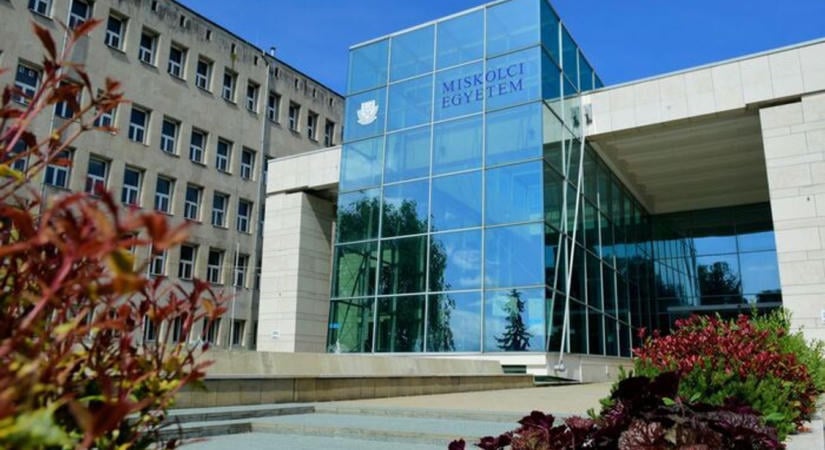 Büszke lehet az egyetem és a város! Miskolci kutatók a dicsőséglistán, mutatjuk a névsort
