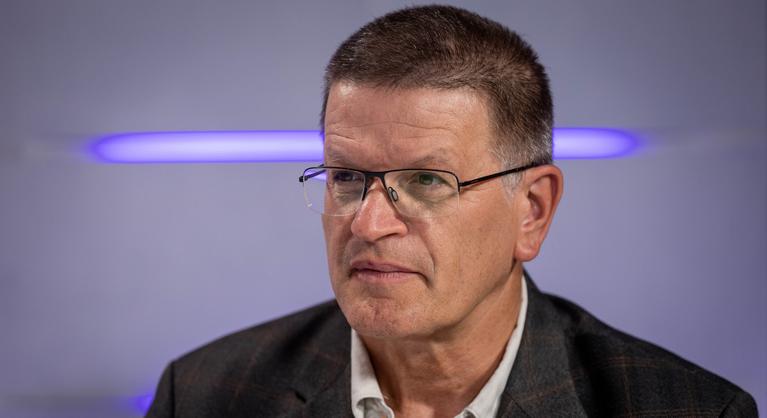 Velkey György: Az orvosi alapellátás végvári vitézi munkát végez