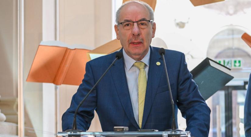 Sulyok Tamás közleményében “hangulatkeltést” emleget, és nem nevezi nevén a Szőlő utcai intézetet