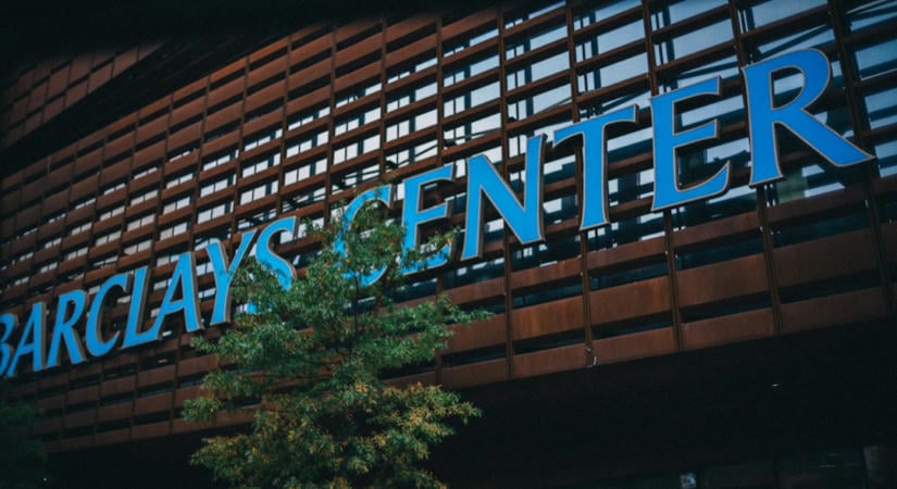 Barclays Claude-ot vet be tömegesen a hatékonyságért