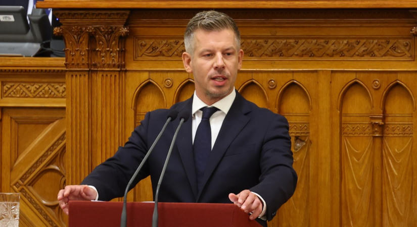 Magyar Péter a melegek jogairól posztolt: a Parlamentben a képviselőket kérdeztük